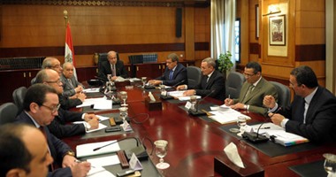 رئيس الوزراء: مهلة أسبوع لتوفيق أوضاع محاجر المنيا ولا تنازل عن مستحقات الدولة