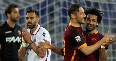 بالفيديو.. محمد صلاح ينقذ روما من الهزيمة أمام بولونيا.. النجم المصرى يفك الصيام التهديفى بهدف رائع من صناعة توتى.. والفرعون يعزز صدارته لهدافى الذئاب فى الكالتشيو ويصبح أفضل لاعب فى المباراة