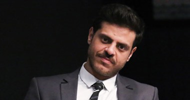 طارق صبرى يقدم رسالة شكر لفريق عمل مسرحية " يوم أن قتلوا الغناء " 