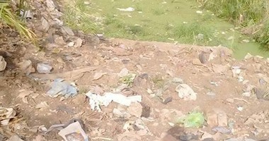 تهالك مدخل قرية شنشور بالمنوفية يثير غضب سكانها