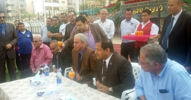 بالفيديو.. محافظ الغربية يطالب لاعبى طنطا بالاقتداء بمحمد صلاح