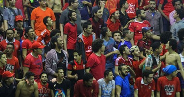 تجدبد حبس 16 عضوا بـ"ألتراس أهلاوى" 15 يوما بتهمة اقتحام النادى الأهلى