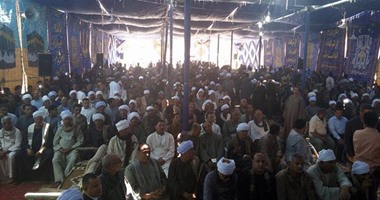 جلسة صلح فى أوسيم تنتهى بمقتل شاب.. وأسرة الضحية تحرق منزل القاتل