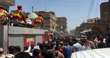بالصور.. محافظ الغربية يتقدم جنازة شهيد القوات المسلحة بالمحلة الكبرى