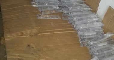 محافظة القاهرة تضبط مصنع أدوية بيطرية مغشوشة بالمرج