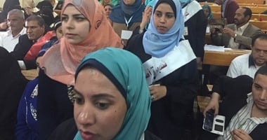 بالصور.. تخريج أول دفعة لطالبات كلية الدراسات الإسلامية فى دمنهور