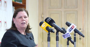 فدوى البرغوثى من القاهرة: مصر تبذل كل الجهود للإفراج عن الأسير المناضل"مروان".. وتكشف: السلطة الفلسطينية ارتكبت "خطيئة" بالتوقيع على أوسلو قبل الإفراج عن الأسرى.. وترشيح زوجى لـ"نوبل" سيربك الاحتلال