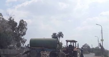 صحافة المواطن.. قارئ يشكو كسح مياه المجارى فى 3 ترع بفاقوس