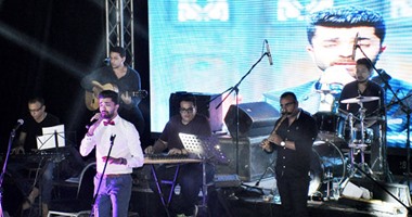 بالصور.. نجوم ستار أكاديمى فى حفل محمد عباس بساقية الصاوى