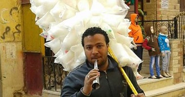 "صورتك وانت فى الشغل" "إيفنت" يرصد قصص كفاح الشباب.. كهربائى ومحامى فى نفس الوقت .. صنايعى السيراميك فخور بـ"الكوريك".. عامل كافح وبقى رجل أعمال.. ورسالة بياع غزل البنات: أهم حاجة المكسب الحلال