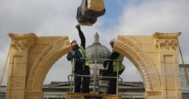 نسخة من قوس النصر السورى فى لندن باستخدام رخام مصرى