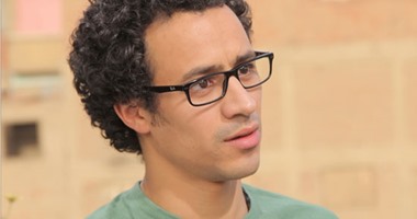 أحمد داوود:  سعيد جدًا بتجسيد دور مراد بيه فى "جراند أوتيل"