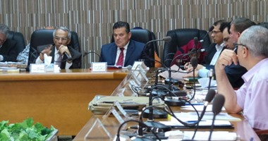 تفاصيل 54 مشروعا بشمال سيناء بمناسبة الاحتفال بعيدها القومى.. المشروعات تضم الإسكان والتعليم والصحة ومياه الشرب بتكلفة مليار و263 مليون جنيه.. والمحافظ يعلن إنشاء أول شركة وطنية مساهمة على أرض الفيروز