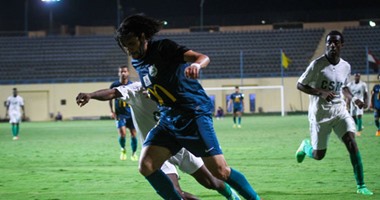 بث مباشر.. إنبى يواجه سموحة فى الدورى الممتاز 