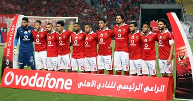 15 دقيقة ... تعادل سلبى بين الأهلى والاتحاد السكندرى
