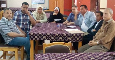 بالصور..المدير الشامل ومهارات الاتصال بين القيادات فى دورة تدريبية بكفر الشيخ