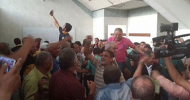 فرحة هيسترية للاعبى طنطا عقب صعودهم للدورى الممتاز