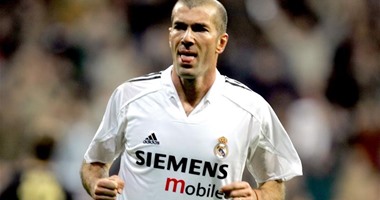 ريال مدريد يحتفي بهدف لـ "زيدان" فى إعلان ترويجي جديد.. فيديو