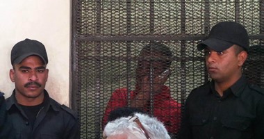 قاتل سائق الدرب الأحمر ينهار بعد سماع حكم المؤبد الصادر ضده