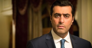 الفنان السوري باسم ياخور يعلن وفاة والده : وداعا أبى 