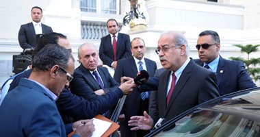 بالصور.. رئيس الوزراء: الحكومة على استعداد للرد على كافة استفسارات النواب