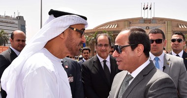 خبراء اقتصاد ورجال أعمال يرحبون بالدعم الإماراتى لمصر.. ويؤكدون: الاستثمارات تساهم فى تنشيط الاقتصاد وحل أزمة الدولار.. ويطالبون الحكومة بتوجيه السيولة النقدية لاستيراد السلع الاستراتيجية قبل رمضان