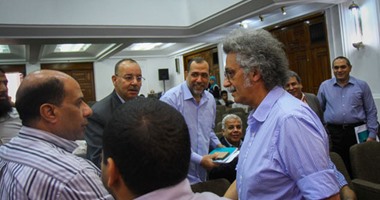 نقيب الأطباء: تأجيل عقد العمومية العادية لمارس 2017 لعدم اكتمال النصاب