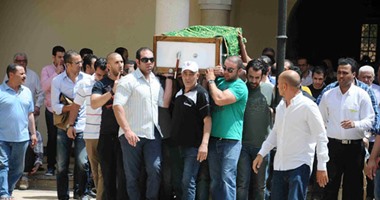 وايت نايتس يظهر فى تشييع جنازة نجل "زاده"