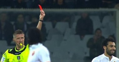 شاهد.. "عدو" محمد صلاح حكماً لقمة نابولى وروما
