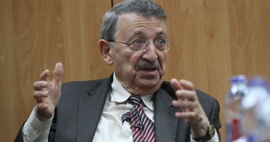 بالصور.. جامعة المستقبل تكرم مصطفى السيد ونقيب أطباء الأسنان