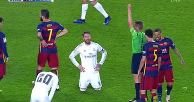 الكلاسيكو.. راموس المطرود يقترب من معادلة الأكثر إنذارات أمام برشلونة