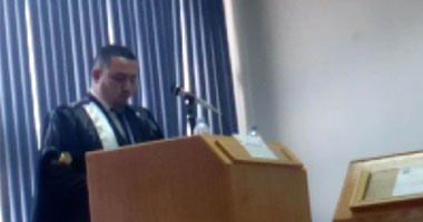 رسالة ماجستير تناقش كيفية تحسين مهارات الاقناع الشخصى لطلاب الجامعة