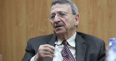 رئيس جامعة زويل: جزيئات الذهب أثبتت نجاحا فى وقف انتشار الخلايا السرطانية
