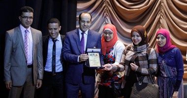 بالصور.. تكريم كايرو دار كأول موقع تعليمى فى الوطن العربى