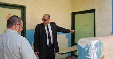  إحالة 37 مدرساً ومدير مدرسة للتحقيق فى الشرقية للتقصير فى العمل