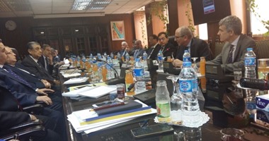 "إينى" تعرض على مصر إنشاء محطة طاقة شمسية بحقل "بلاعيم" بطاقة 180 جيجاوات