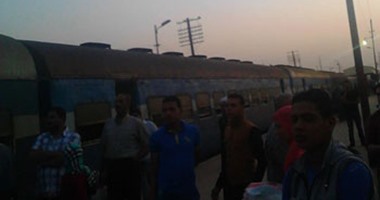 "صحافة المواطن": تذمر بين ركاب قطار "القاهرة_ الزقازيق" بسبب بطء الحركة