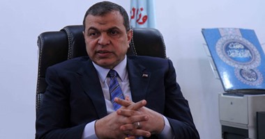 القوى العاملة تنظم دورات توعية لعمال 3 شركات بالعاشر حول السلامة المهنية