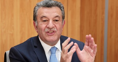 رئيس جامعة بنها يحيل 2 من أعضاء هيئة التدريس للتحقيق بتهمة التربح من أبحاث