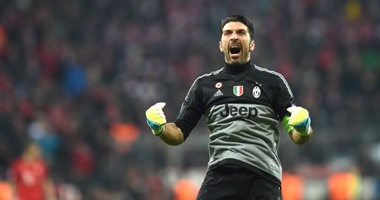 بوفون ثانى أكثر لاعب يتوج بالدوري الإيطالي