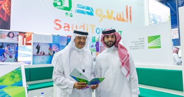 رئيس هيئة السياحة السعودية: المملكة دائمة التطور لمواكبة العصر واحتياجات مواطنيها وتطلعاتهم.. الحديث عن استقطاب السياح المسلمين خلال رؤية 2030 مرتبط برسالة المملكة وتشرفها أن تكون قلب العالم الإسلامى