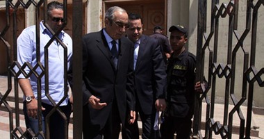 بدء جلسة إعادة محاكمة زكريا عزمى بقضية الكسب غير المشروع