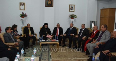 محافظ الجيزة يهنئ الأقباط بعيد القيامة المجيد
