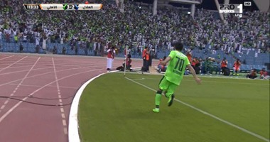 أهلى جدة يطيح بالهلال من كأس خادم الحرمين بعد مباراة ماراثونية