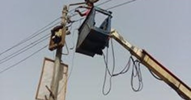 رئيس مدينة الشهداء بالمنوفية: تركيب 22 عامود إنارة بزاوية البقلى وبشتامى