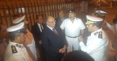 بالصور.. مدير أمن القاهرة يستكمل تفقد الكنائس ويوجه خبراء المفرقعات بالتمشيط المستمر