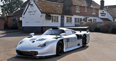 بالصور.. بورش تعرض سيارة 911 GT1 Evolution للبيع بسعر 3 ملايين دولار