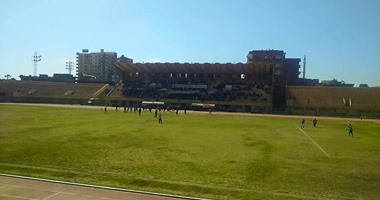 بالصور .. 2000 مشجع فى مباراة الشرقية ومنتخب السويس
