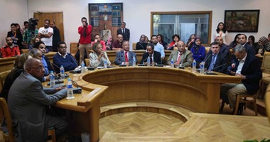 الأعلى للثقافة ينظم ندوة "الآنا والآخر بين الفلسفة وعلم الاجتماع" الثلاثاء