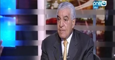 بالفيديو.. زاهى حواس عن "تشجيع الفراعنة للأهلى": "كنت بهزر"